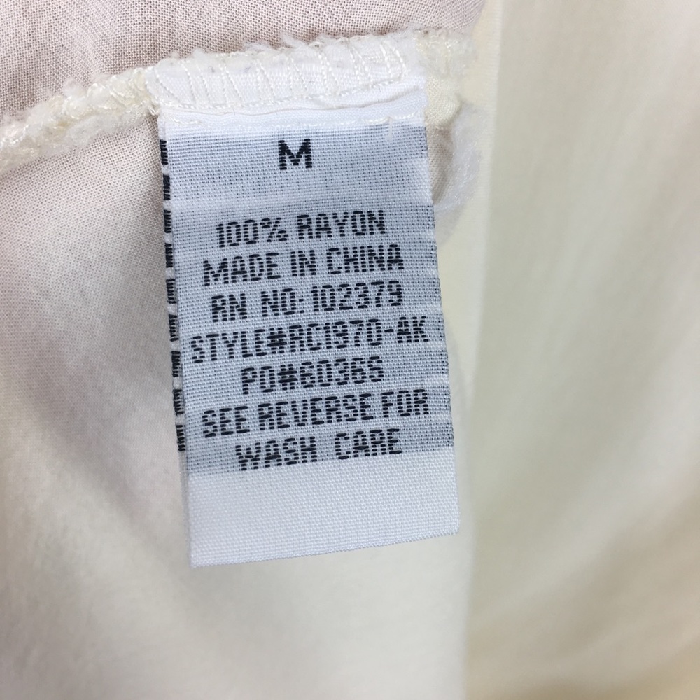 Cream Women’s Pullover Blouse Roll Tab Sleeve M - Picture 5 of 5
